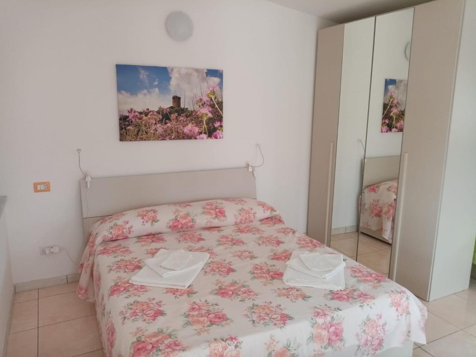 B&B Selene Castelnuovo Cilento Buitenkant foto
